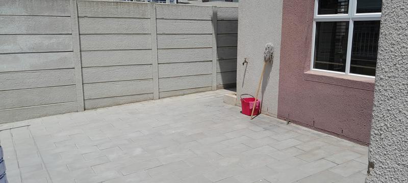 3 Bedroom Property for Sale in Buhrein Western Cape